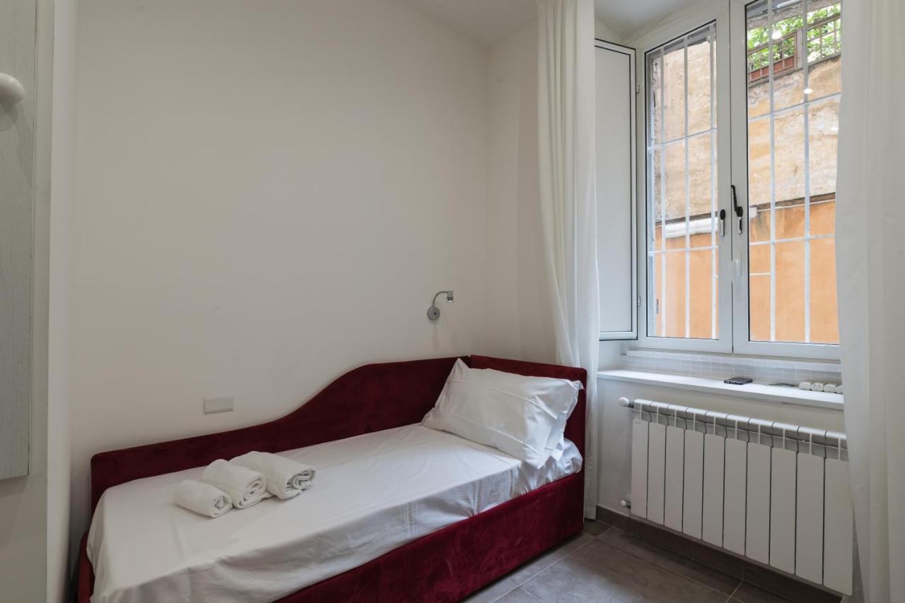 Bed and Breakfast Bed&Bikerome Giulio Cesare Экстерьер фото