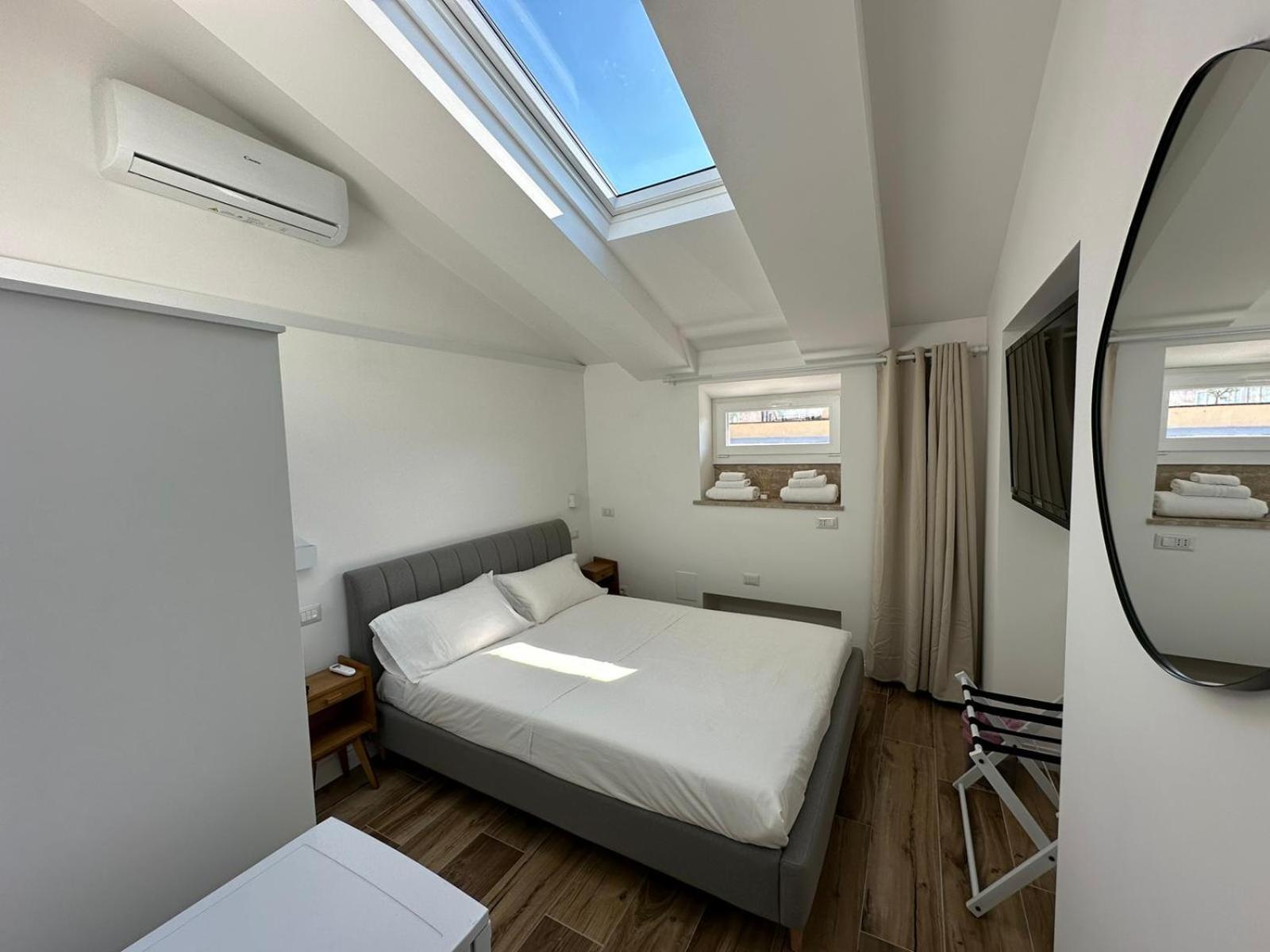 Bed and Breakfast Bed&Bikerome Giulio Cesare Экстерьер фото